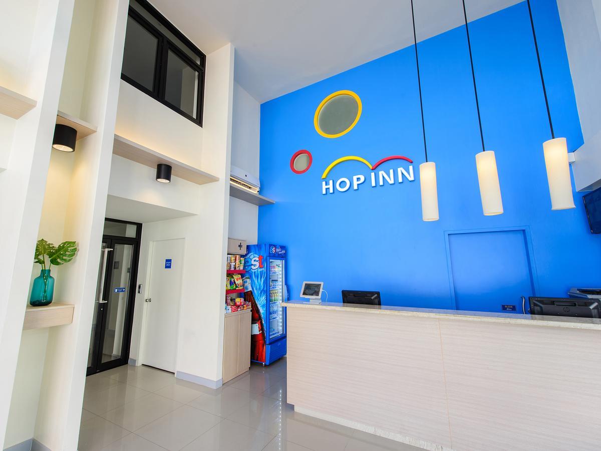Hop Inn Чианграй Экстерьер фото